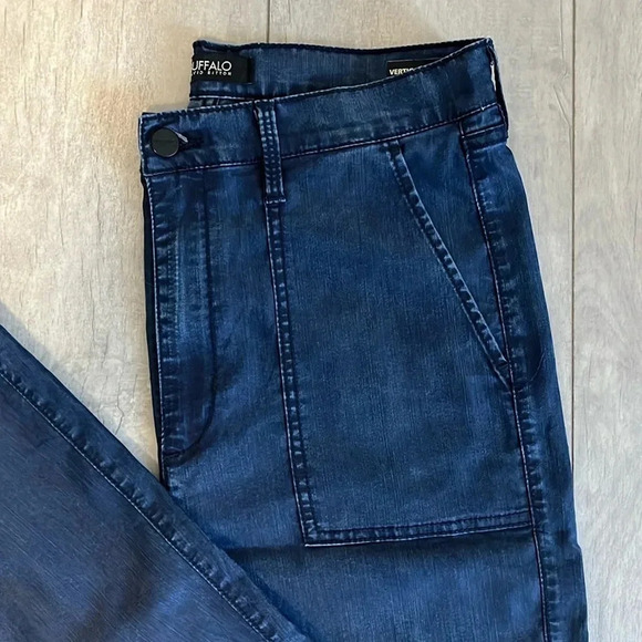 BUFFALO Vertigo Ultra High Rise Super Wide Stretch Denim Jeans, Size 29 - Picture 6 of 12